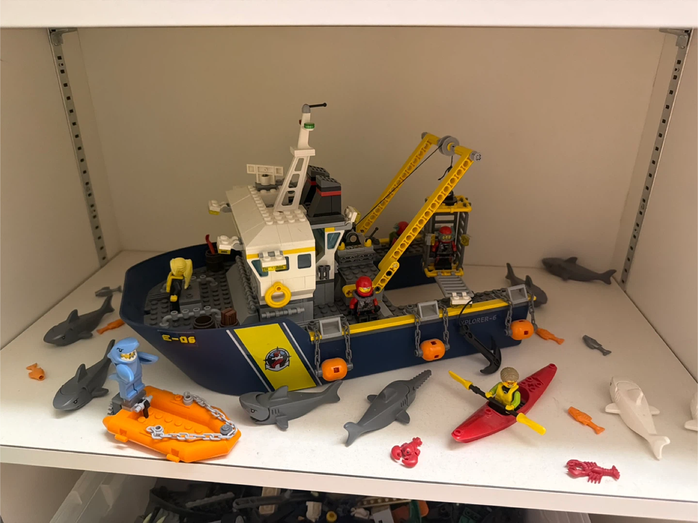 LEGO City Explorer Exploration Vessel
