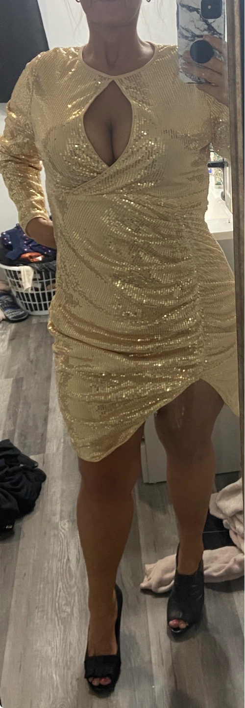 Beautiful Gold Sequin Ruched Bodycon Dress