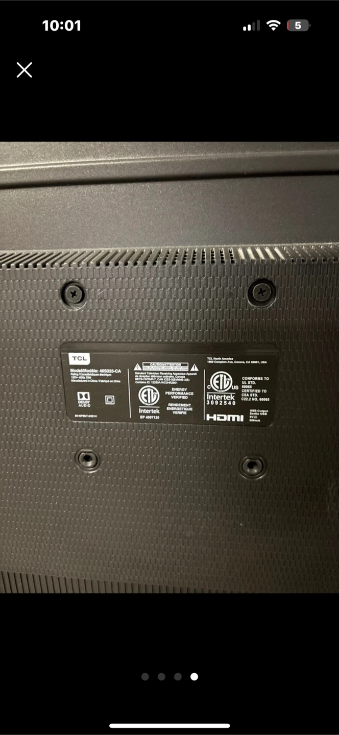 TCL Roku TV 40” - photo 5