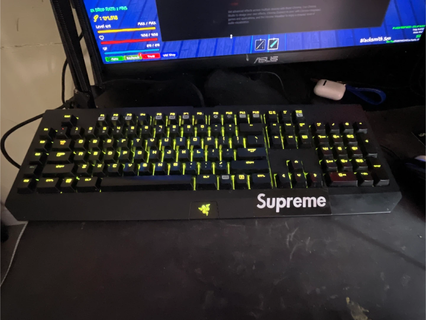 Razer BlackWidow Chroma RGB Mechanical Keyboard (100%) - photo 2
