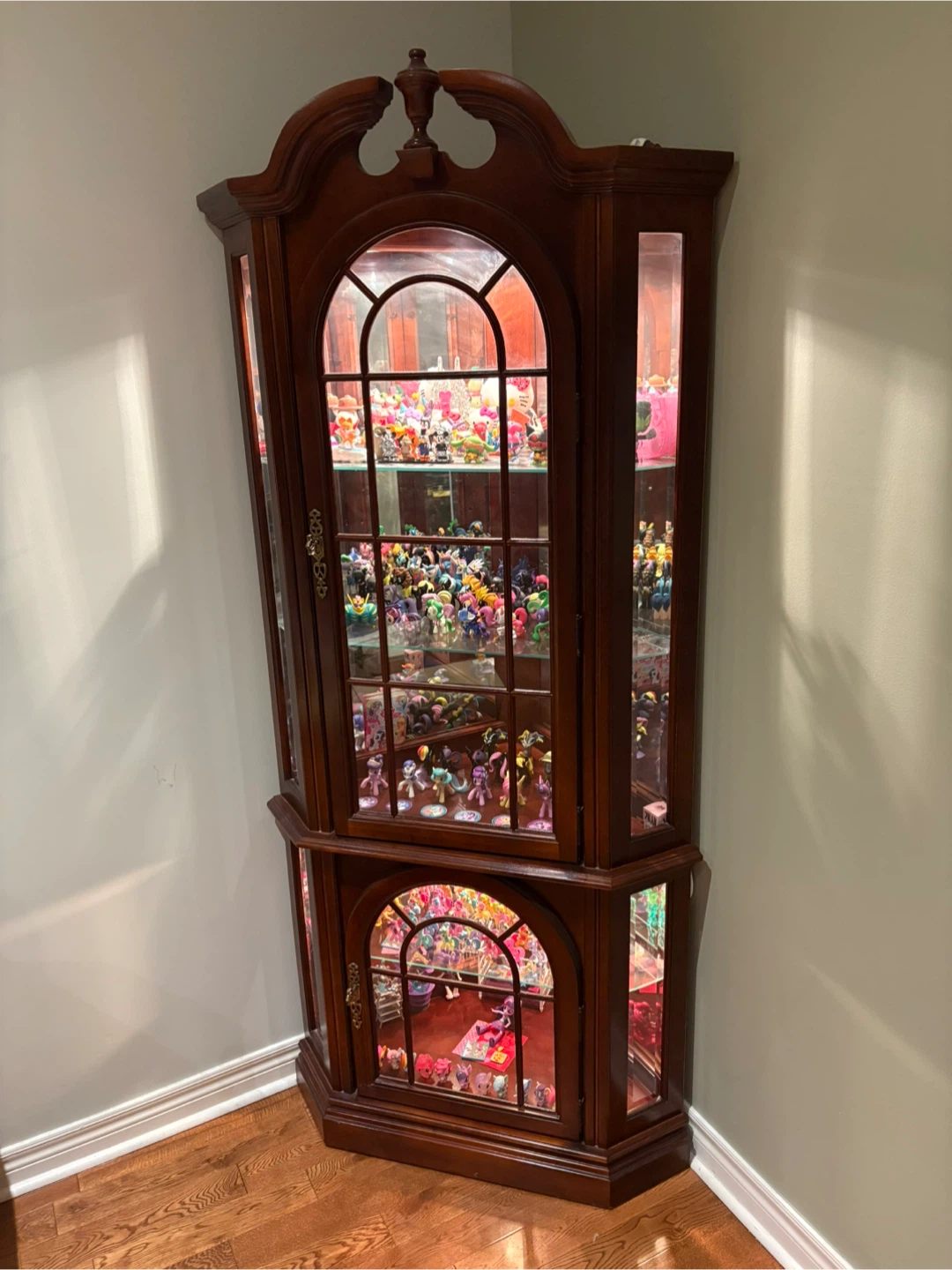 Corner Curio Display Cabinet - photo 3