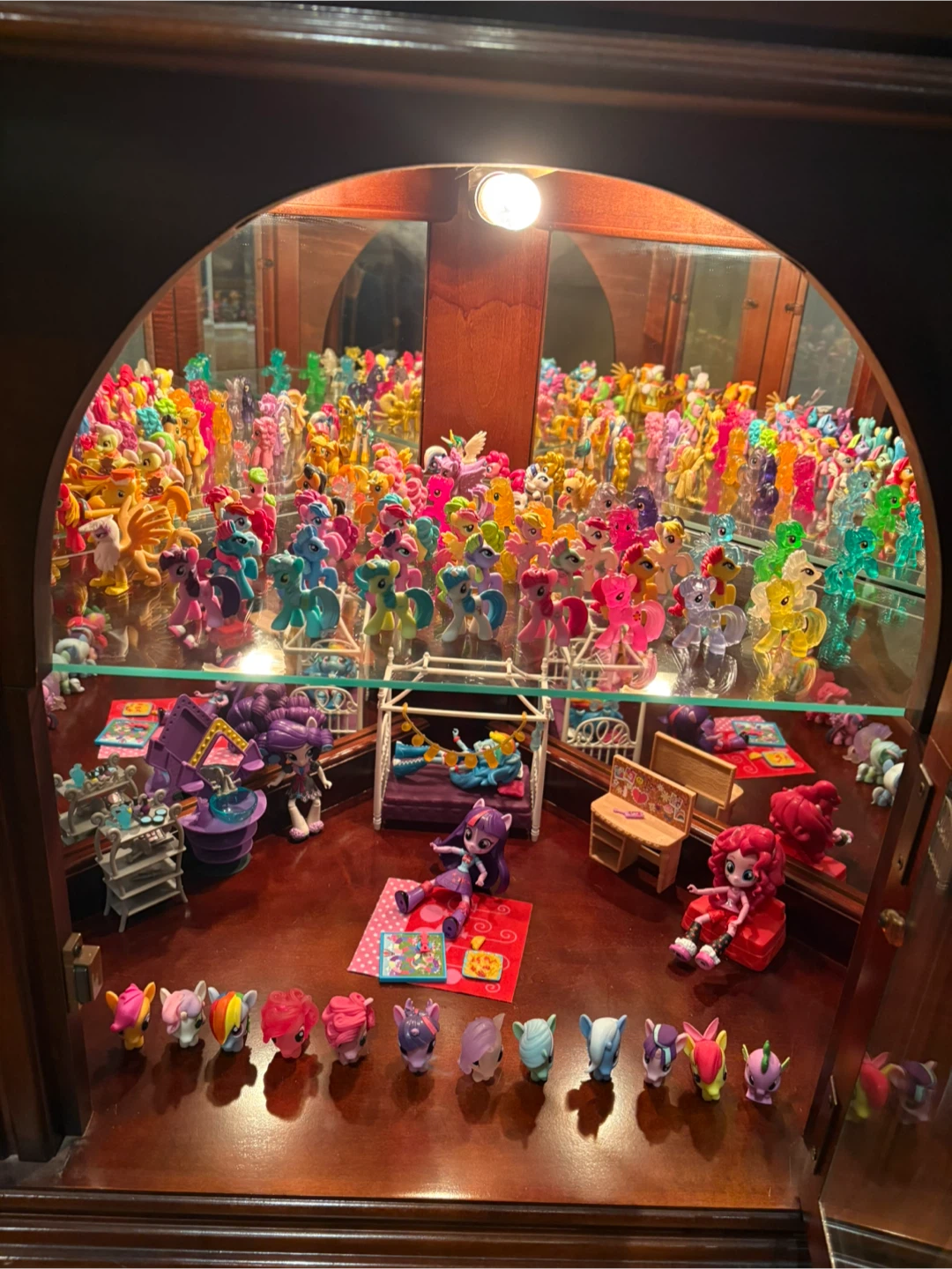 Corner Curio Display Cabinet - photo 5