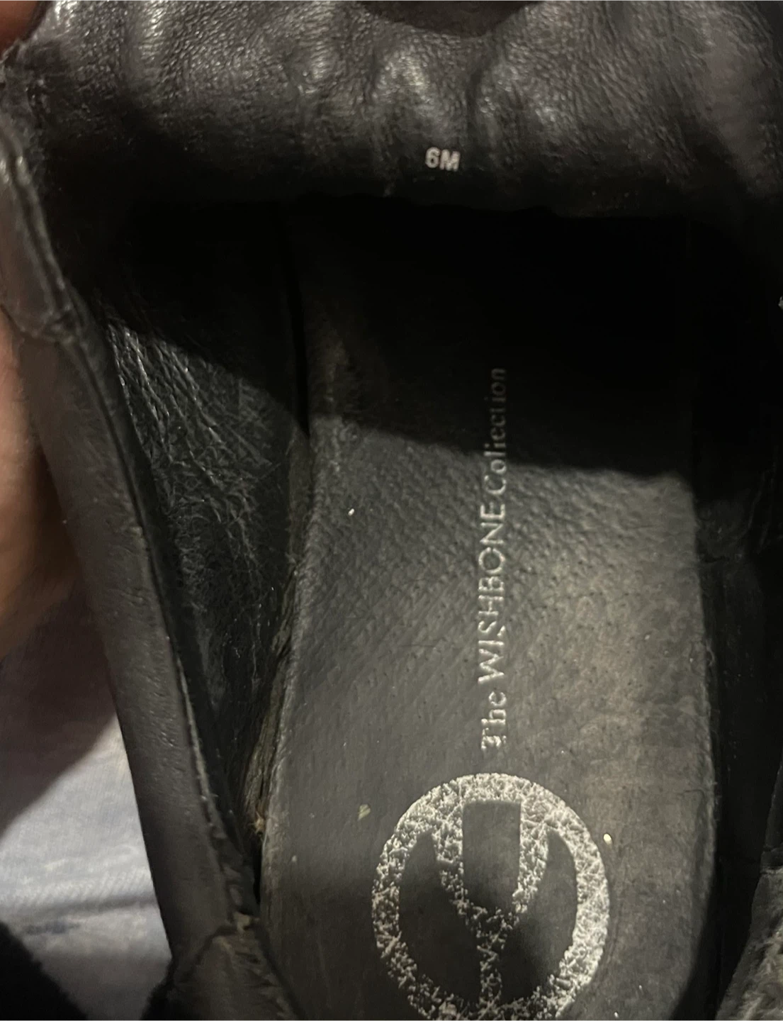 Wishbone Collection Black Leather Sneakers - Size 6M - photo 2