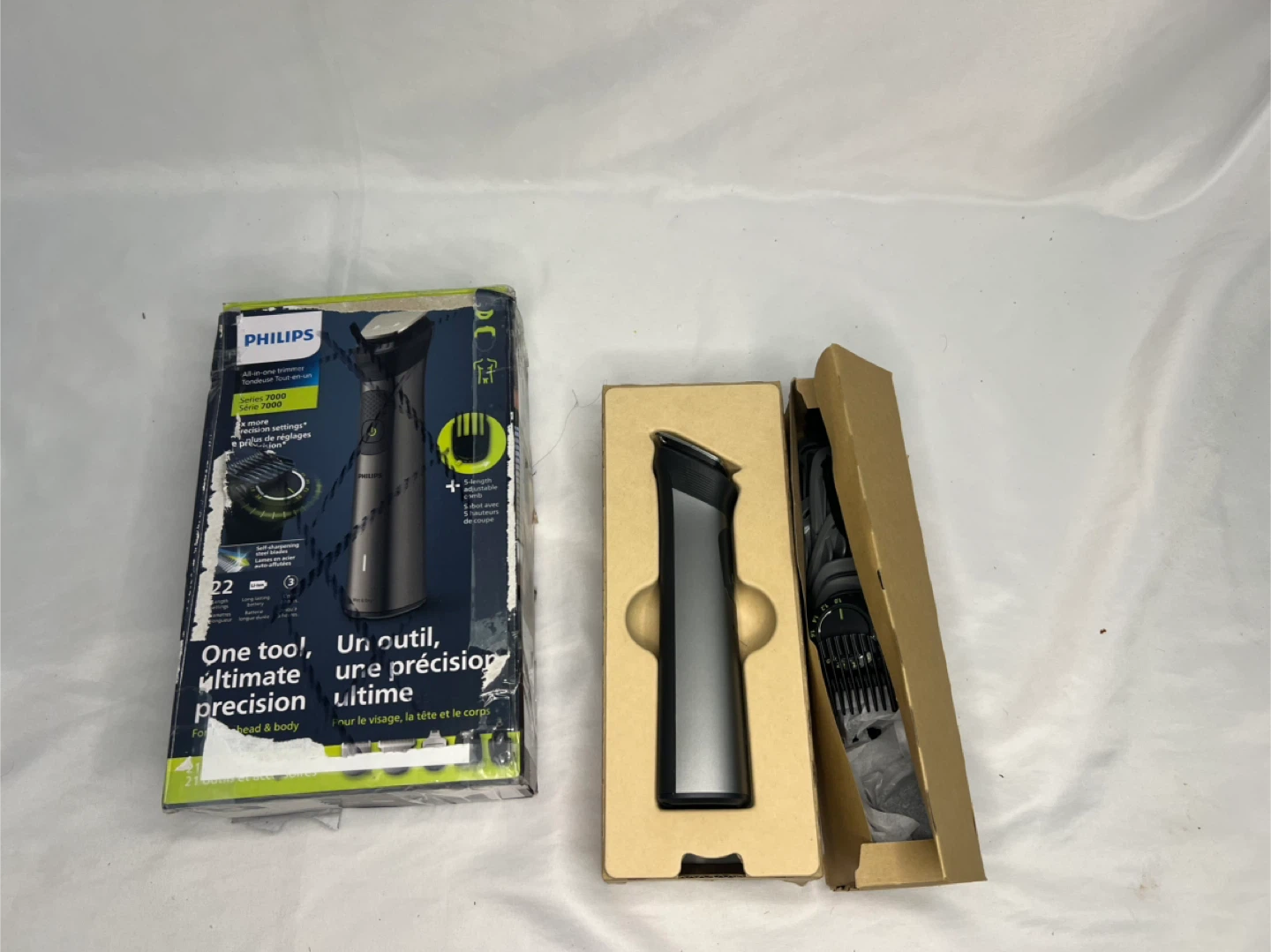 Philips Multigroom Shaver - photo 2