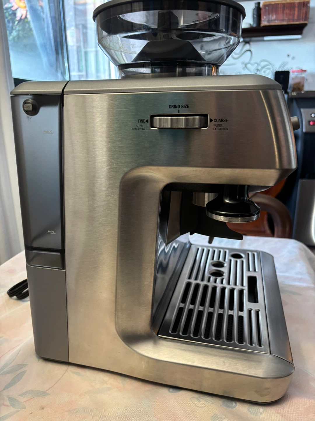Breville BES870XL Espresso Machine with Grinder - photo 3