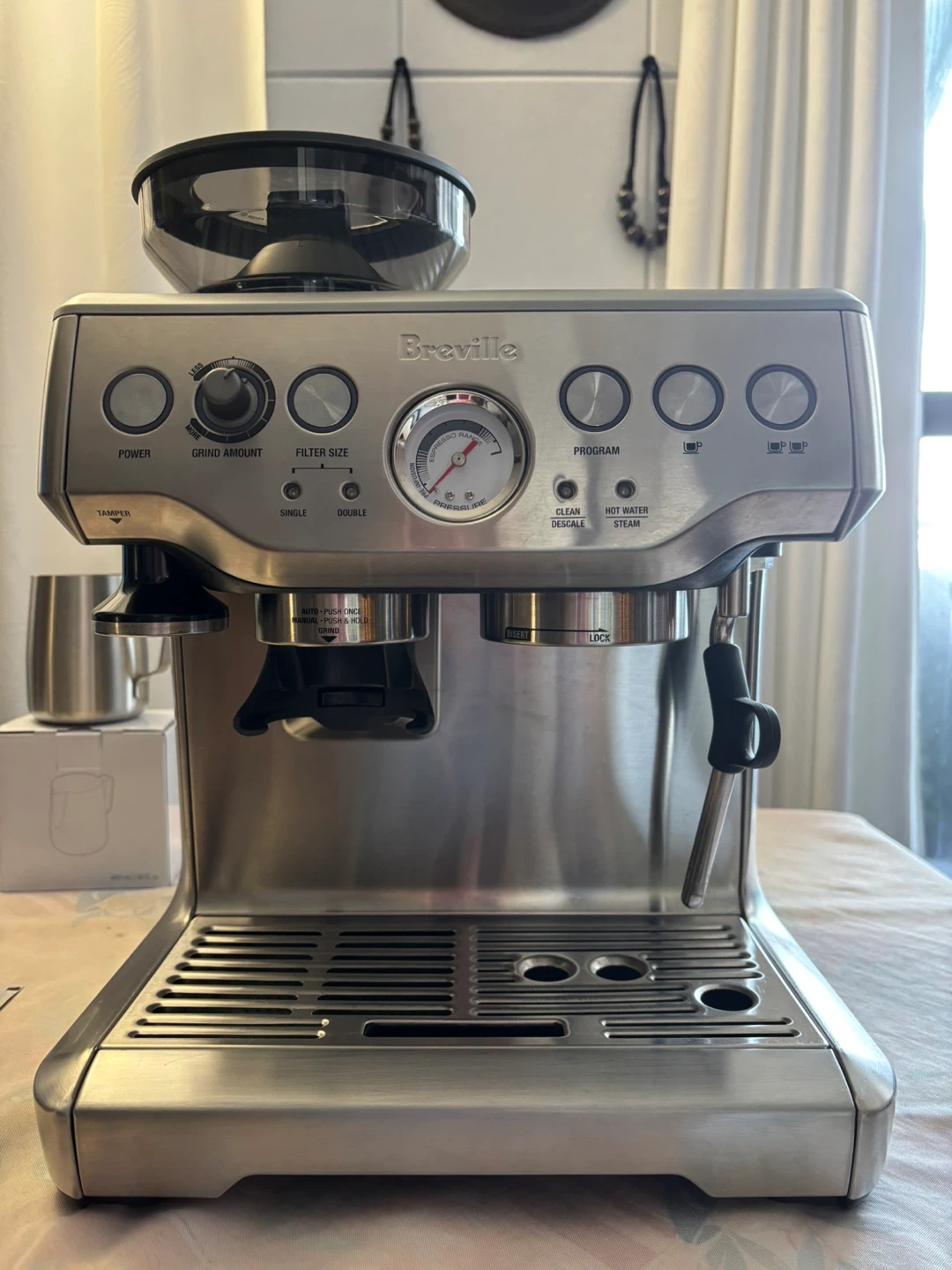 Breville BES870XL Espresso Machine with Grinder