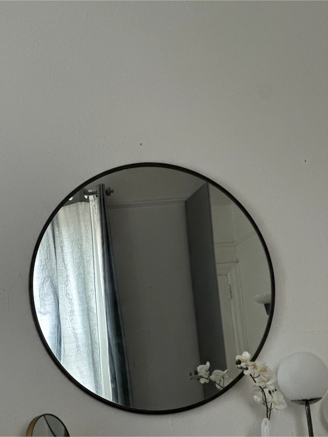 Round Metal Frame Wall Mirror - photo 2