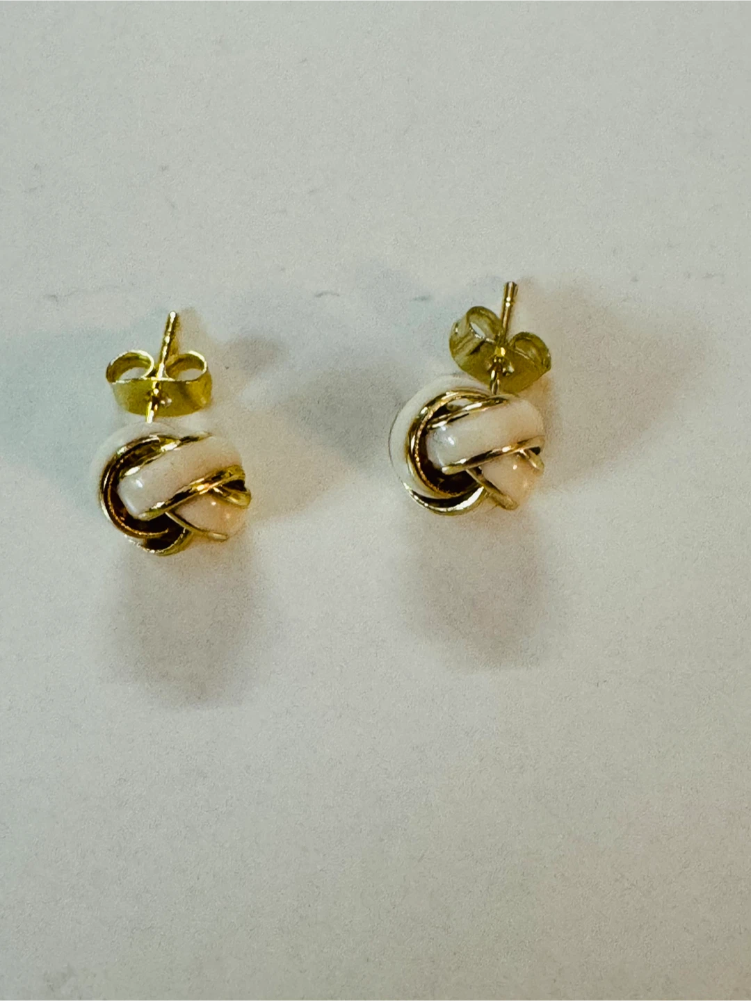 Ivory Enameled 14K Plated Knot Stud Earrings! - photo 5