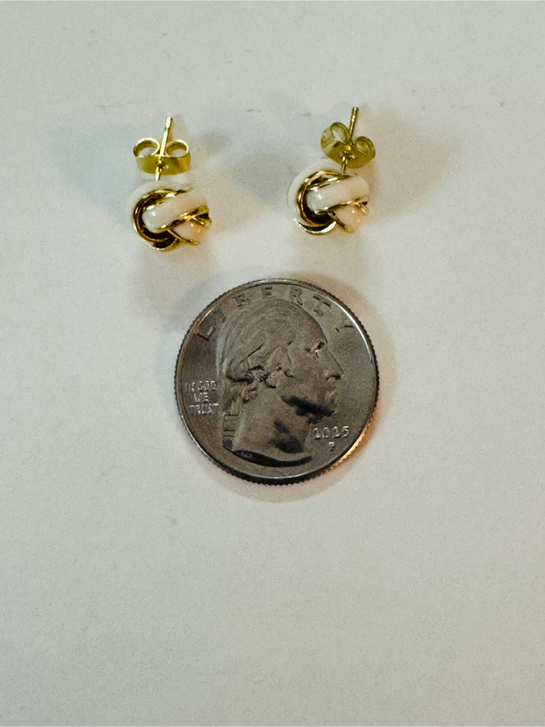 Ivory Enameled 14K Plated Knot Stud Earrings! - photo 4
