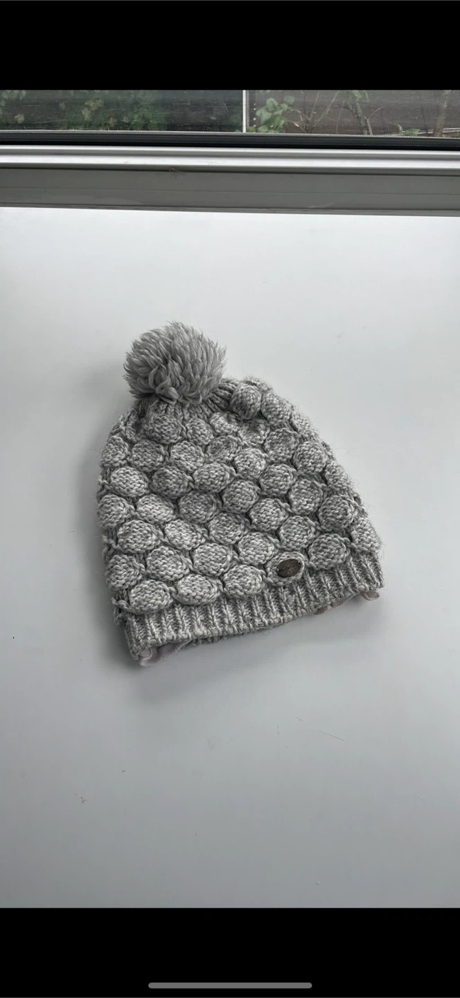 Grey Calimar Pom Pom Knit Hat