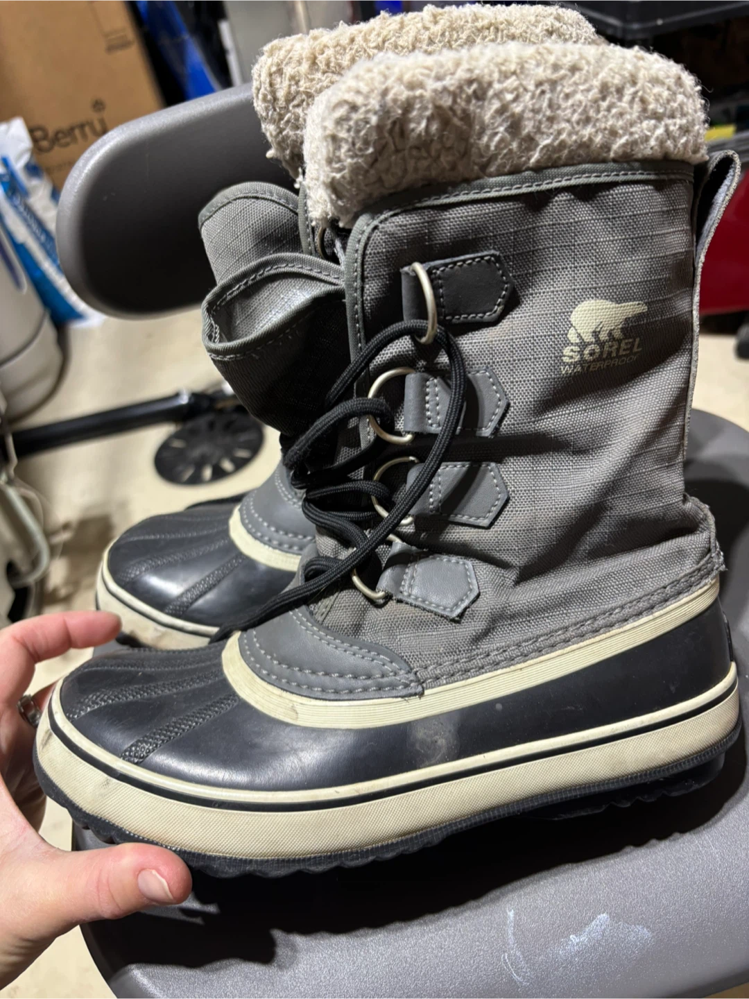 Sorel Women's Winter Boots size 7 - photo 2