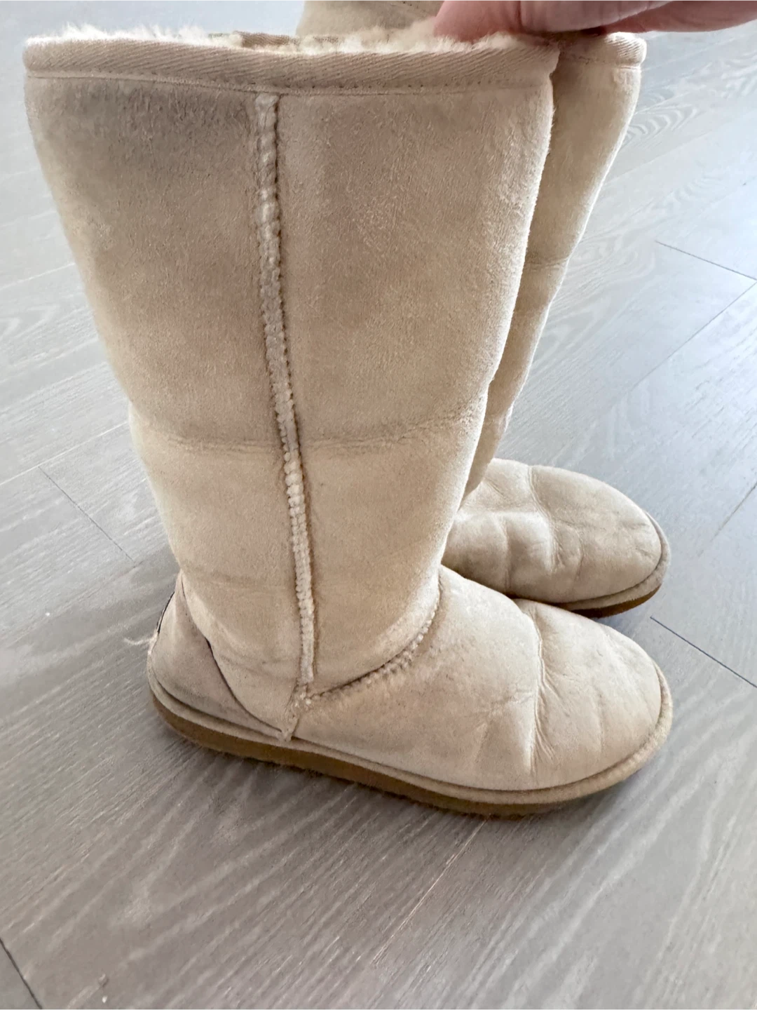 UGG Classic Tall Boots, Size 8 - photo 2