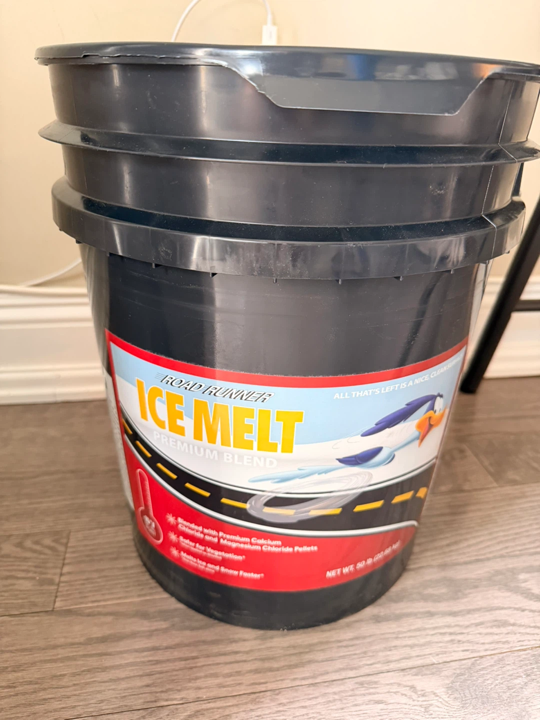 Road Runner Ice Melt Premium Blend - 50 lb Bucket