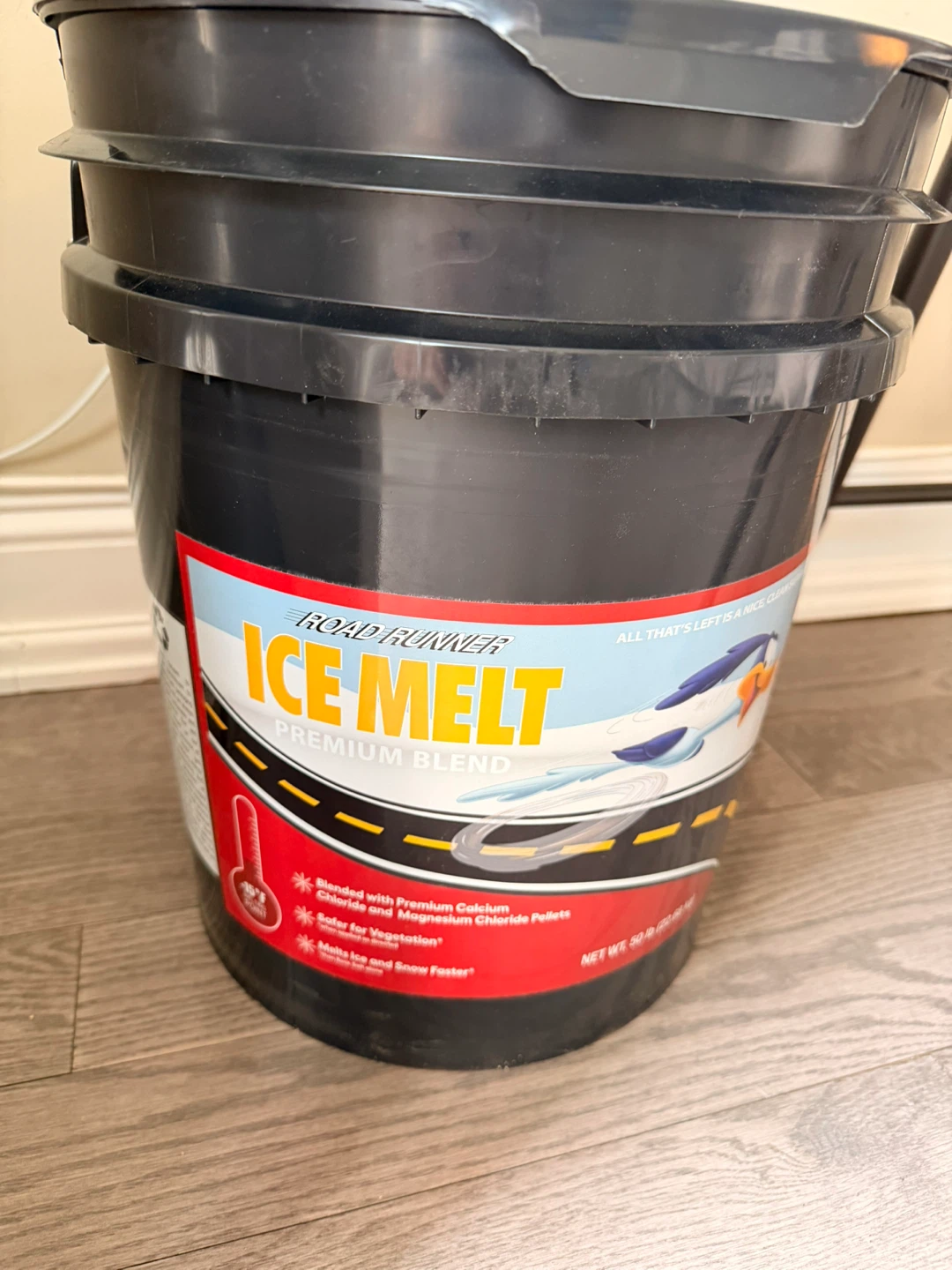 Road Runner Ice Melt Premium Blend - 50 lb Bucket - photo 4