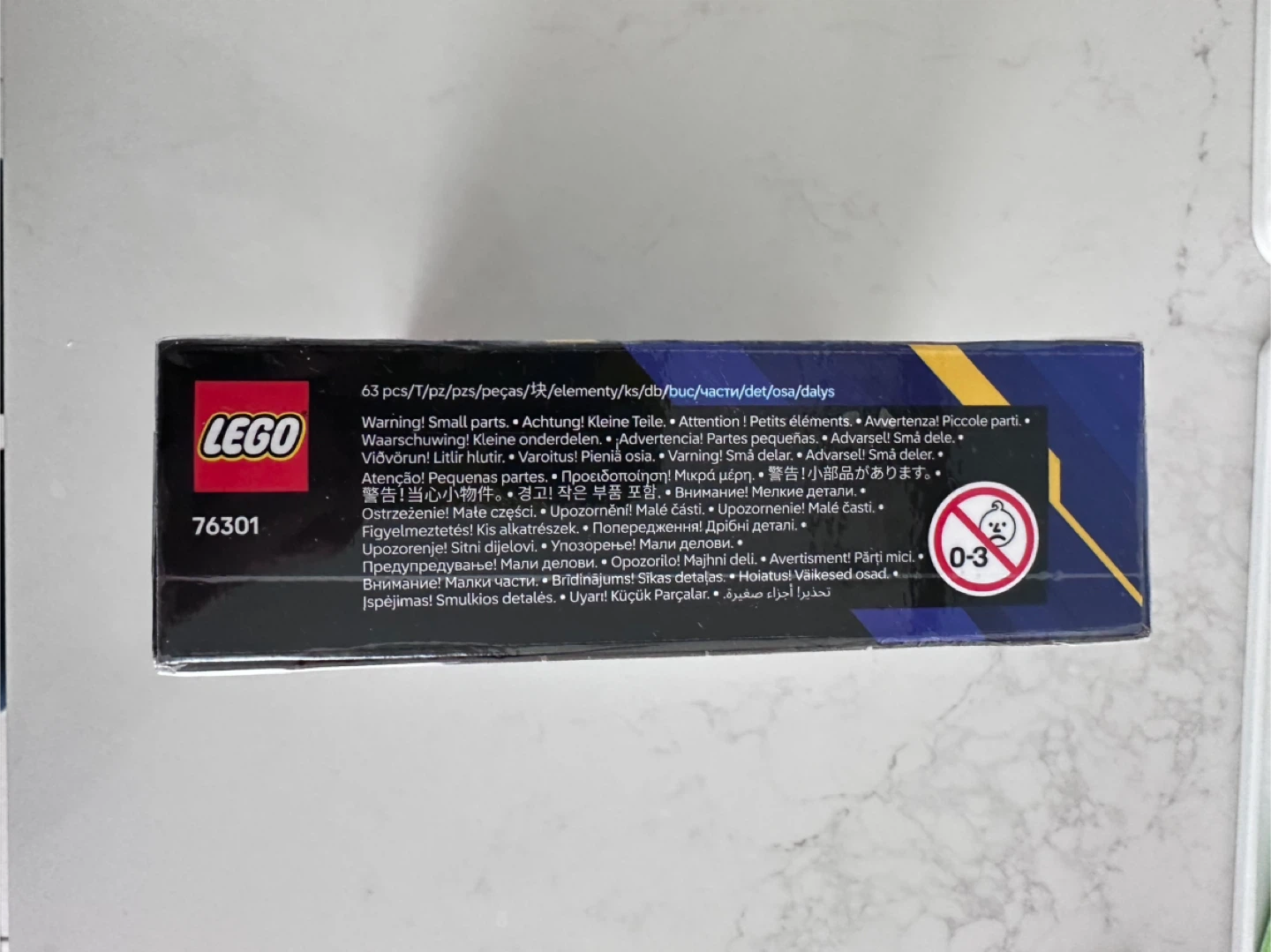 LEGO 76301 Batman & Batmobile vs. Mr. Freeze - photo 3