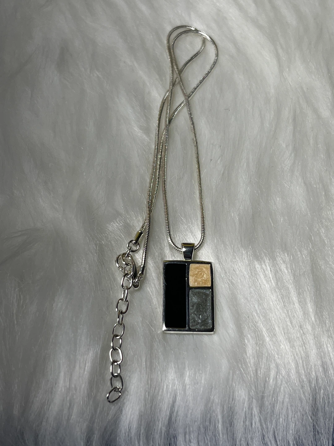 Silver-tone Pendant Necklace with Geometric Inlay - photo 5