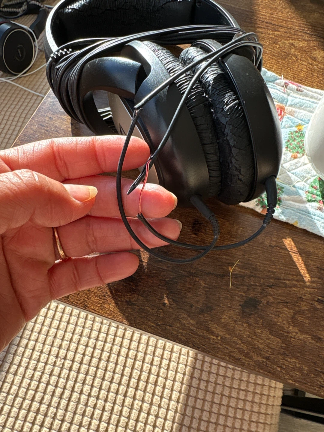 Free Sennheiser Headphones - photo 2