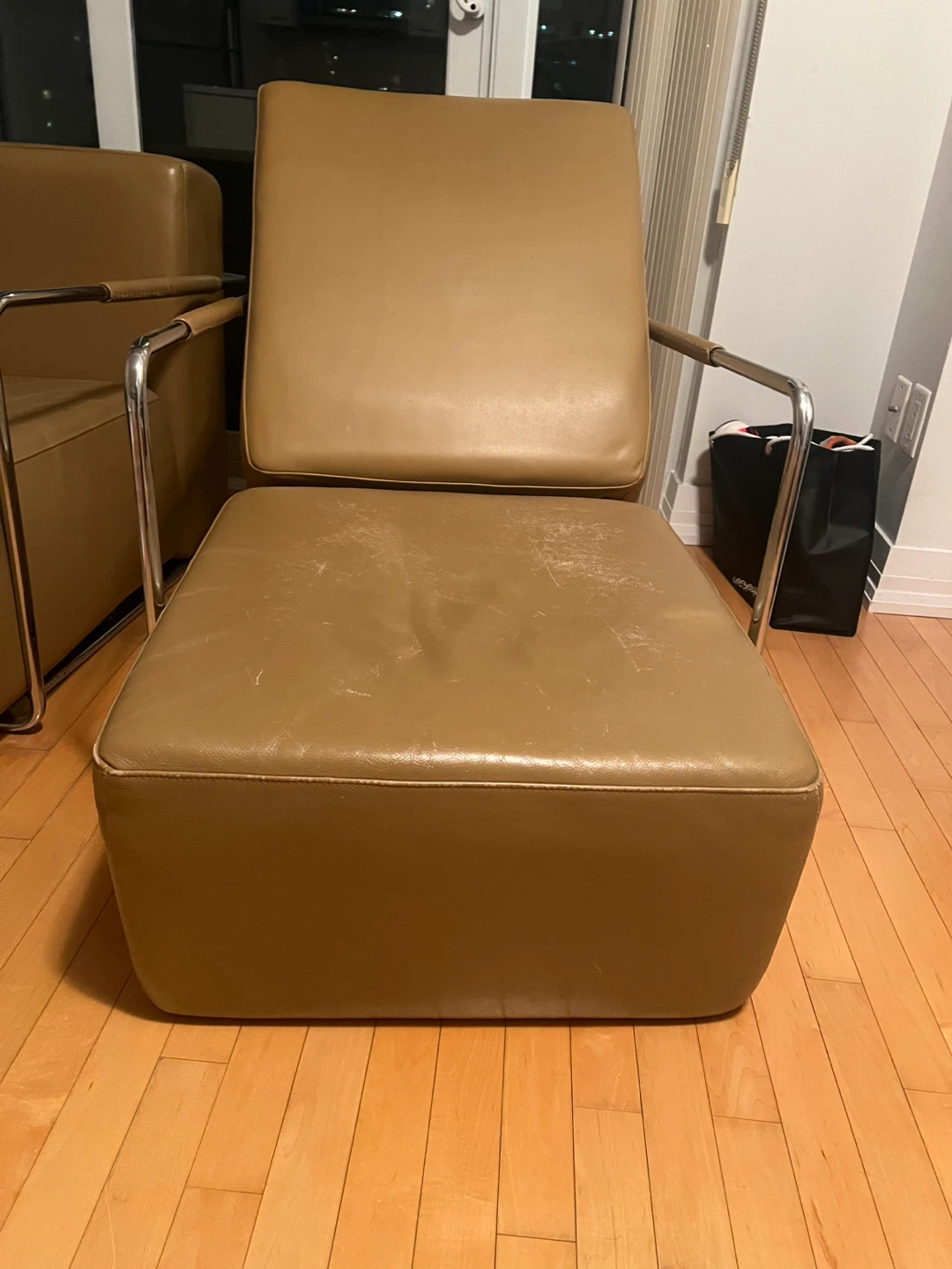 Single-seater sofa (2 available) - photo 3