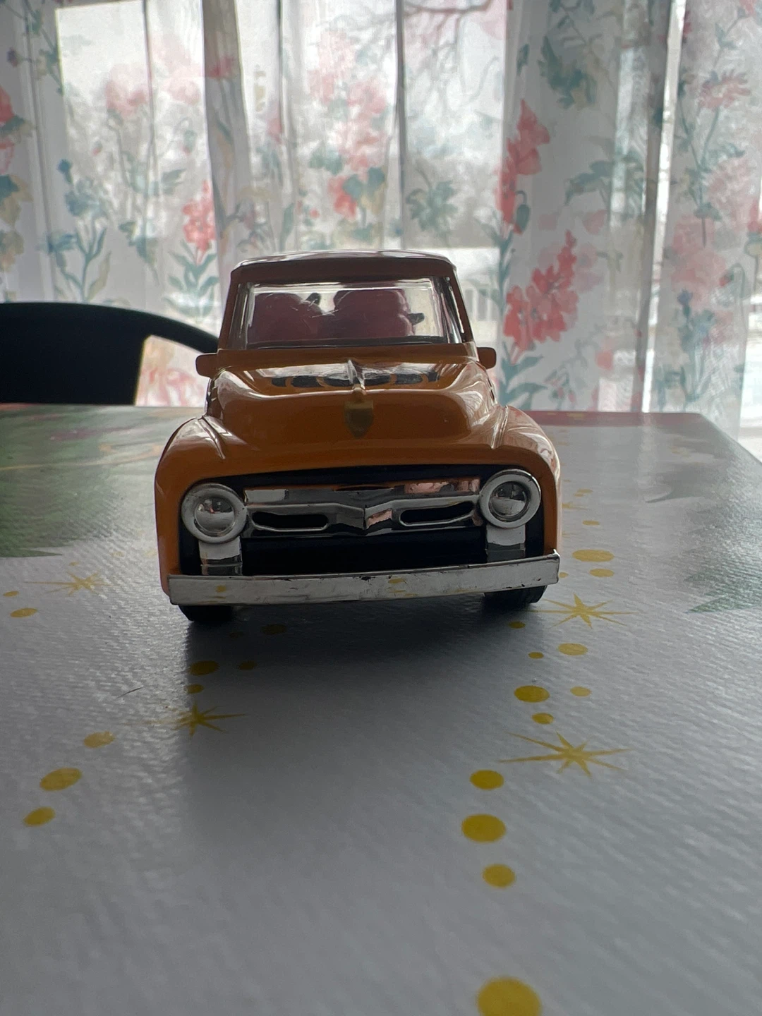 Orange Die-Cast Truck with Pumpkins - "Happy Fall Farms" - photo 2
