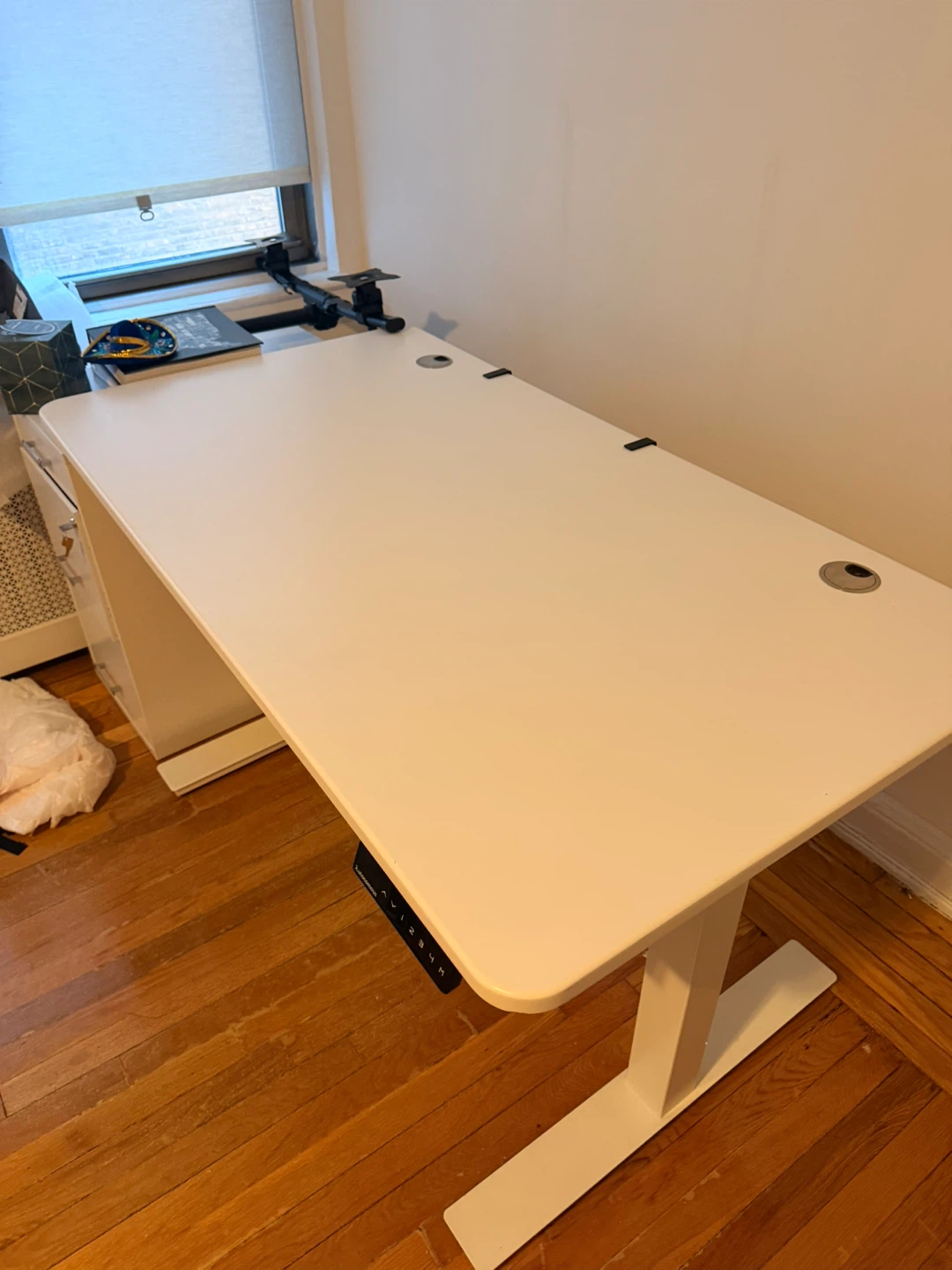Autonomous Standing Desk - White - photo 4