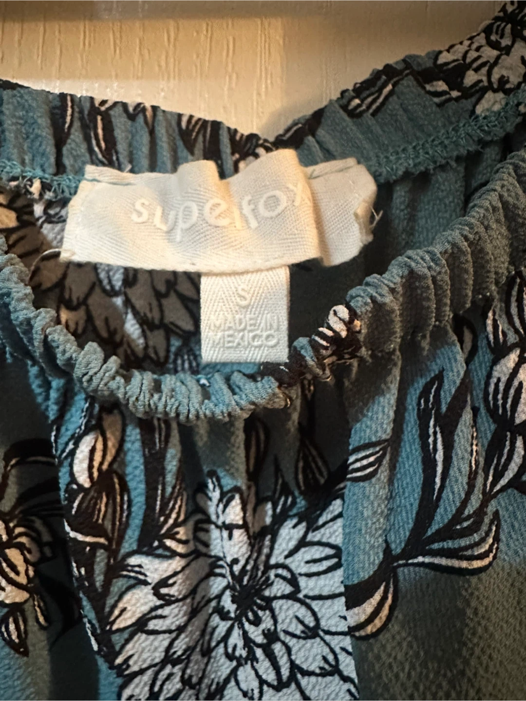 Small- Superfox Off-the-Shoulder Floral Jumpsuit - Size S - photo 2