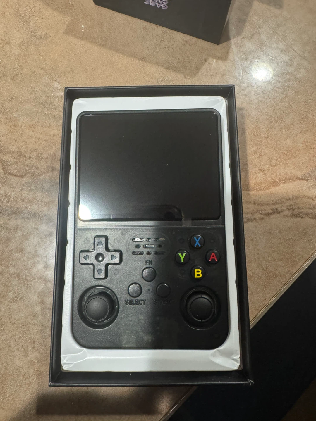 Game console R36S !!! Have almost 5000 games !!
