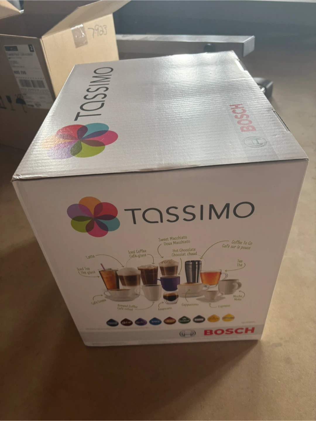 Bosch Tassimo T47+ Coffee Machine - photo 2