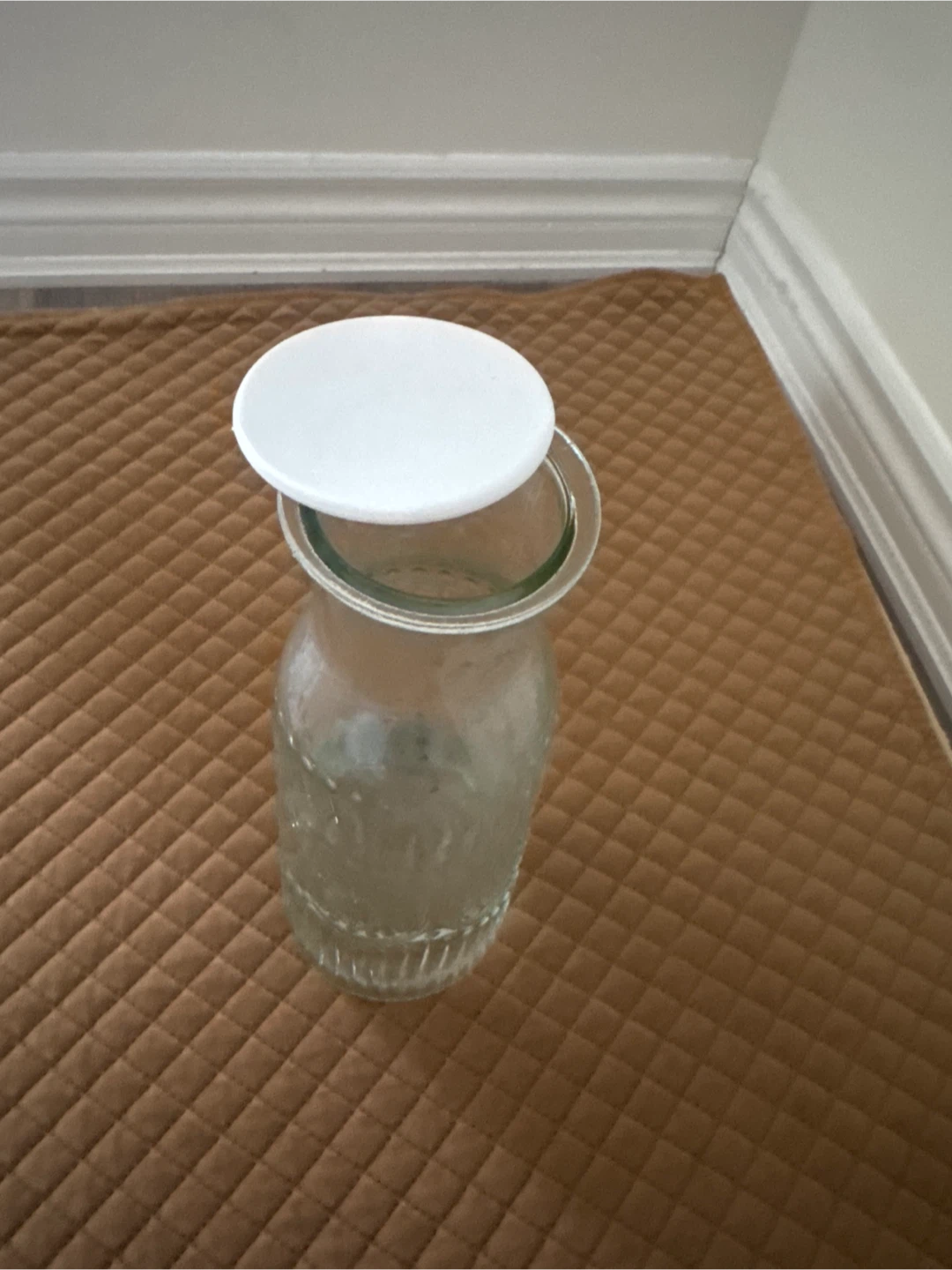 Glass Water Carafe with Embossed Pattern - photo 3