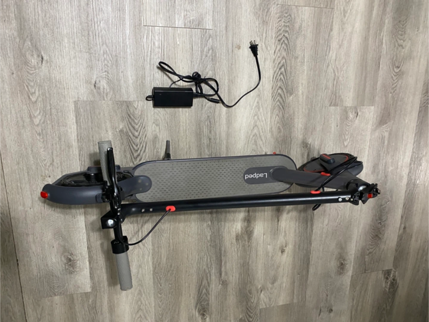 LapPed Electric Scooter - photo 2