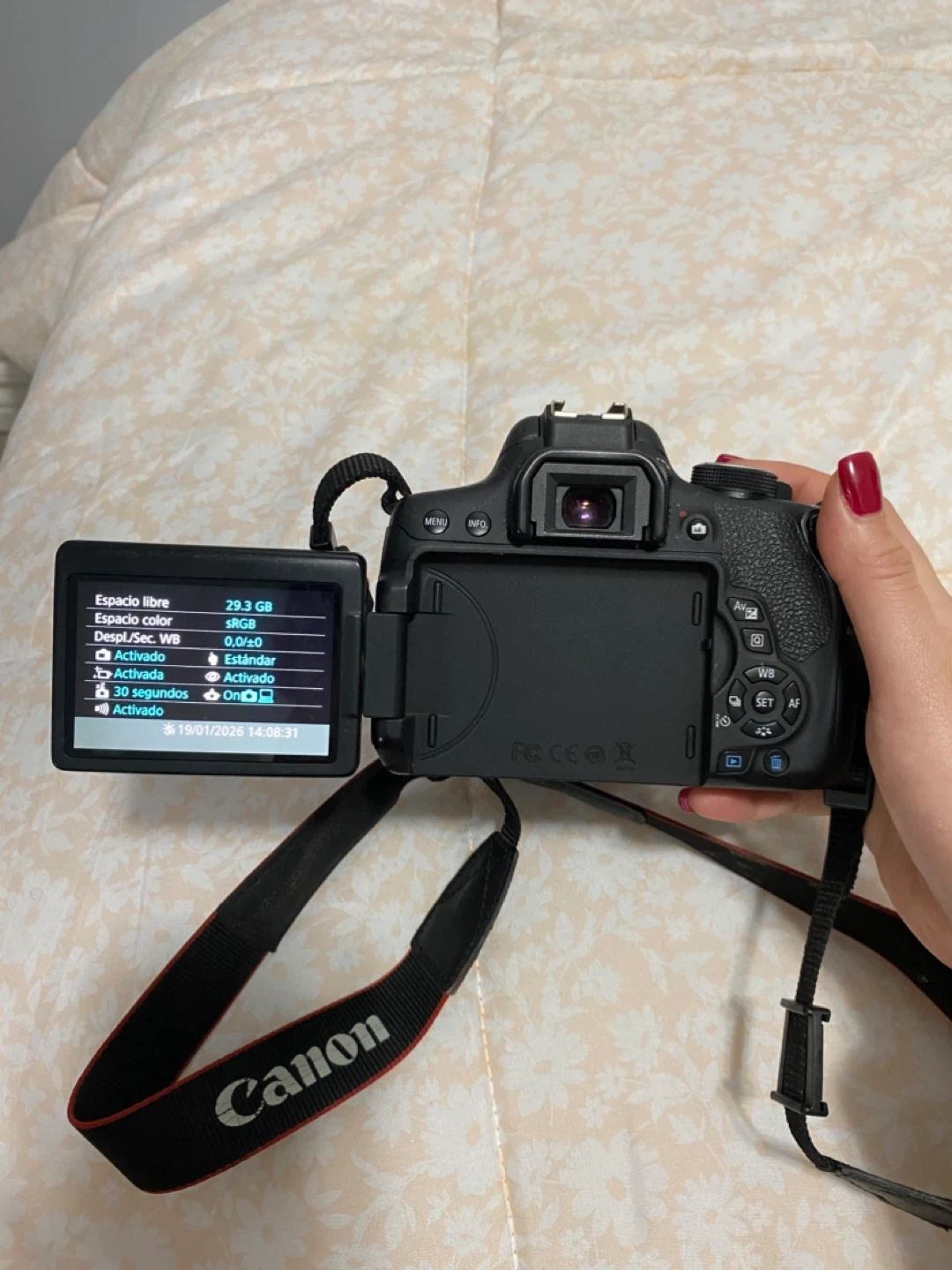 Canon Rebel T6i DSLR Camera with 50mm Lens - photo 3