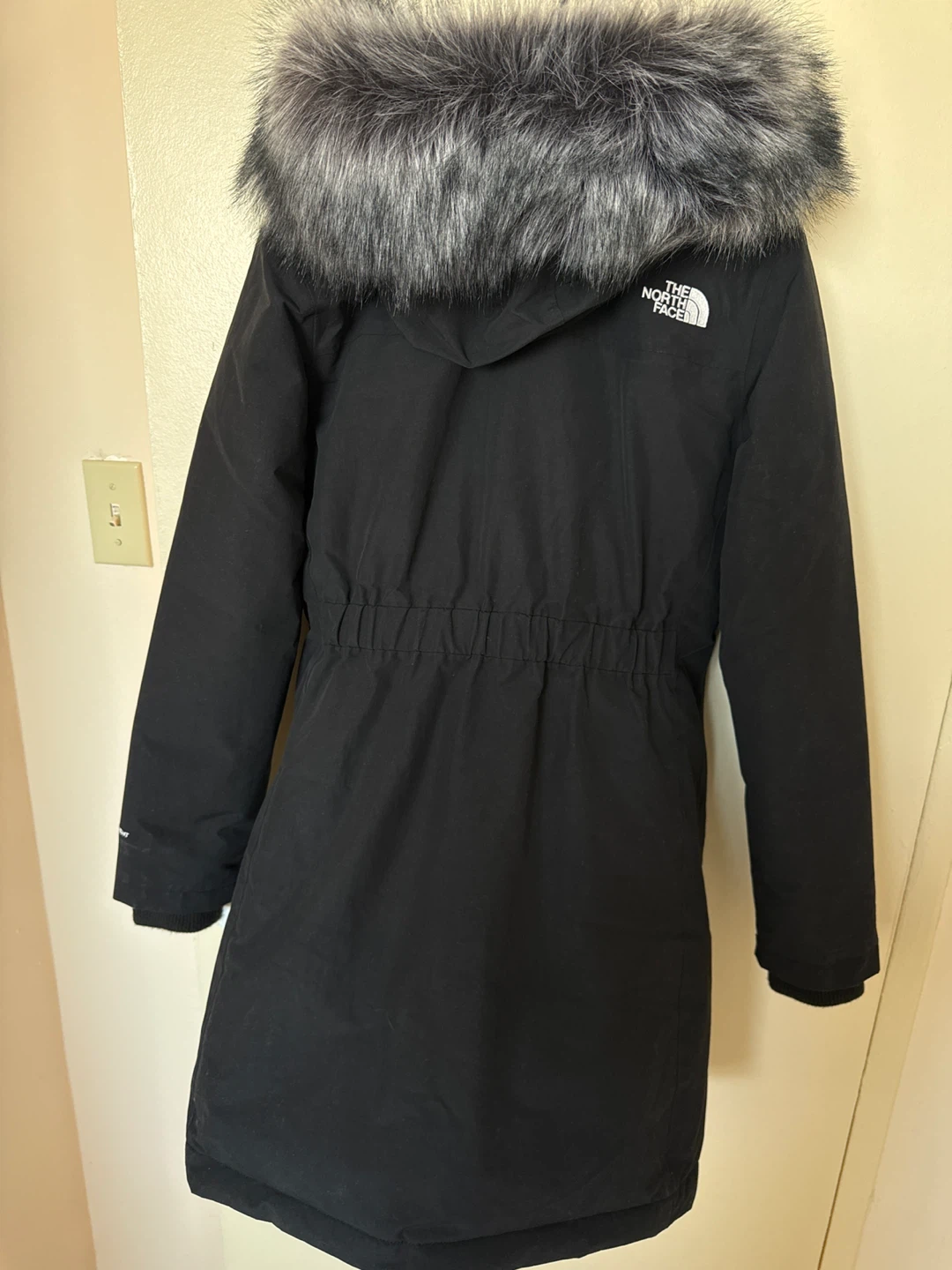 The North Face Arctic Black Parka with Faux Fur Hood - photo 4