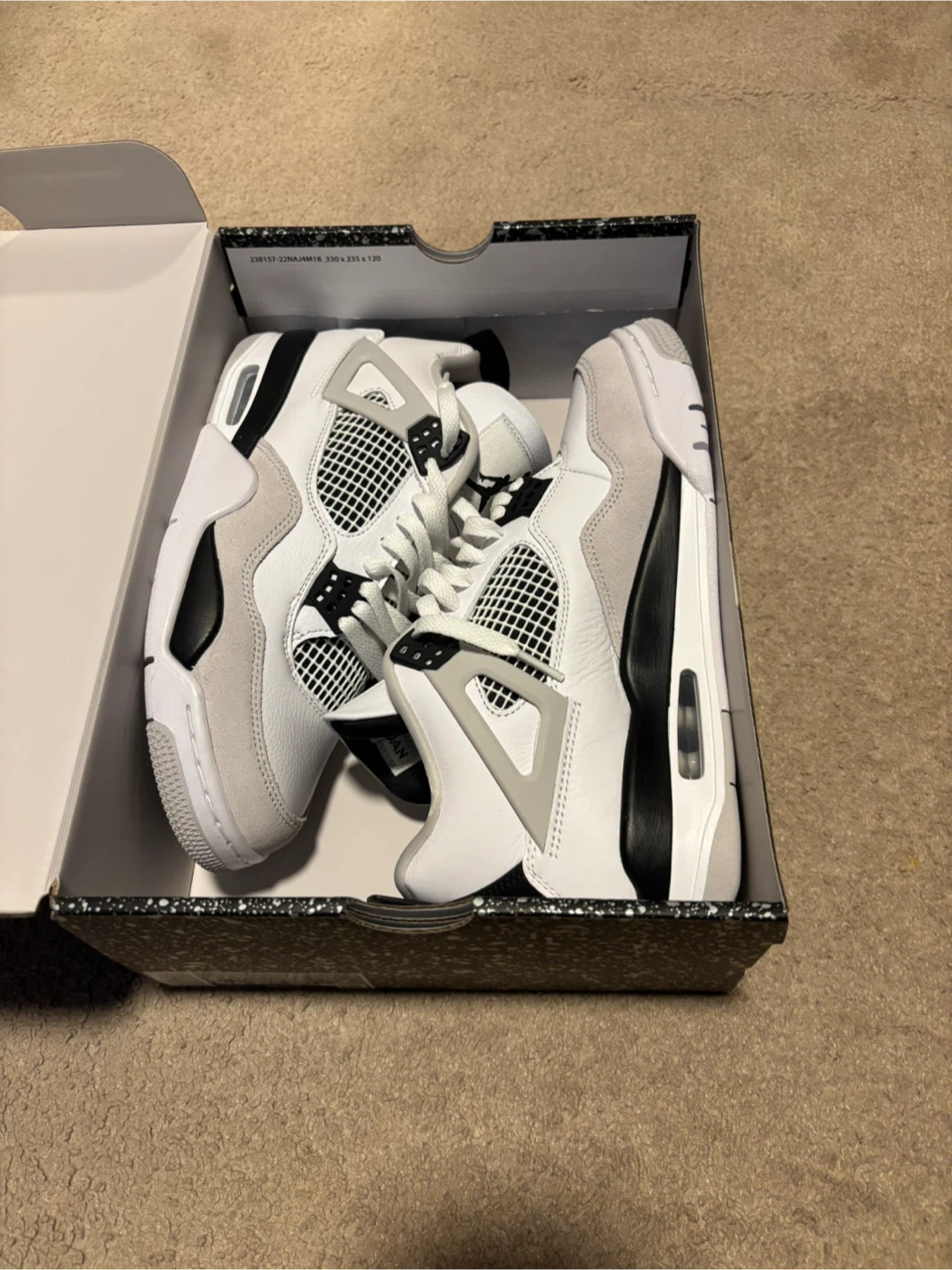 Air Jordan 4 Retro “Military Black” Men's Size 9