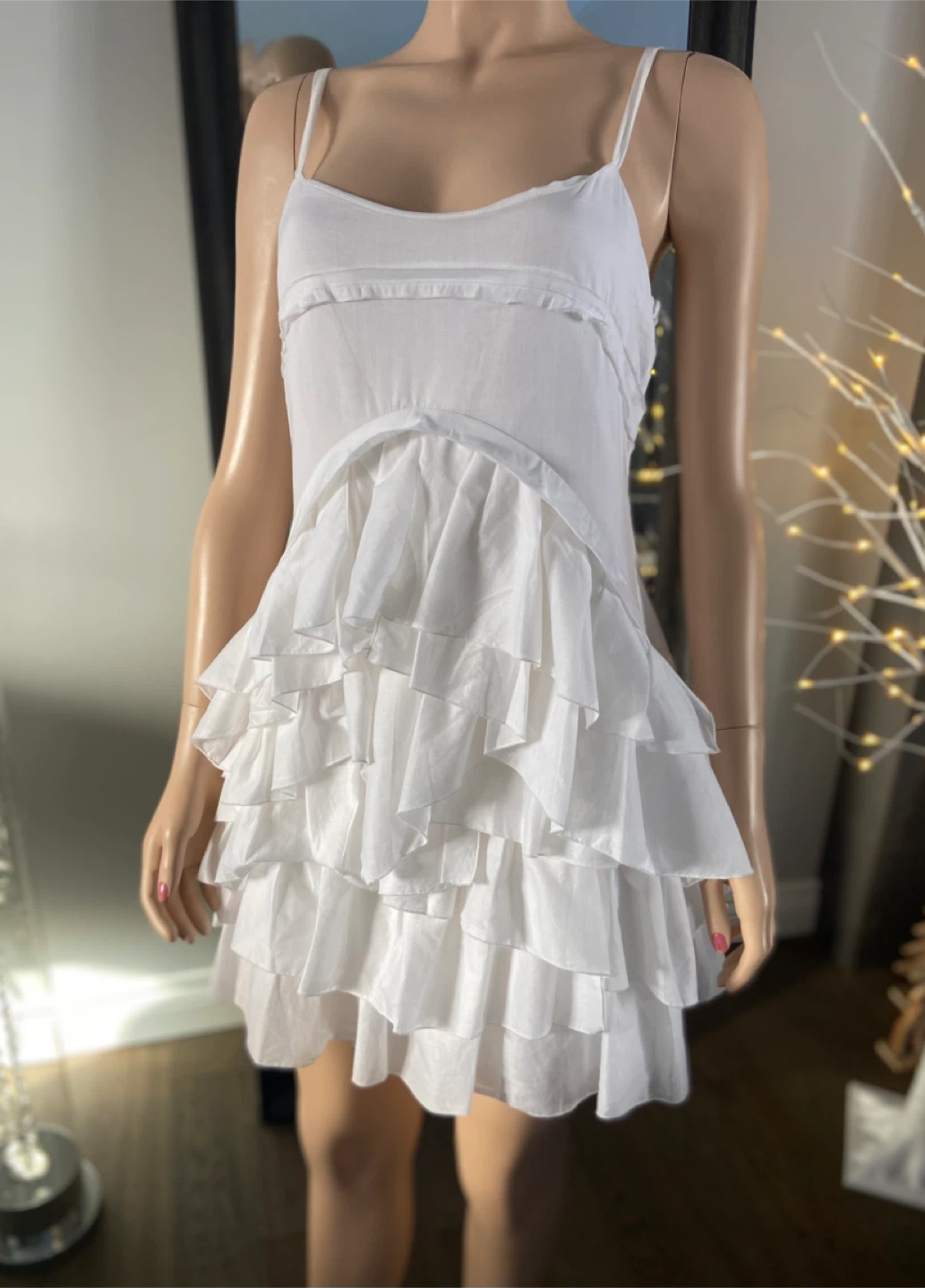 NWT: CK White Cotton Tiered Ruffle Dress - Size 6