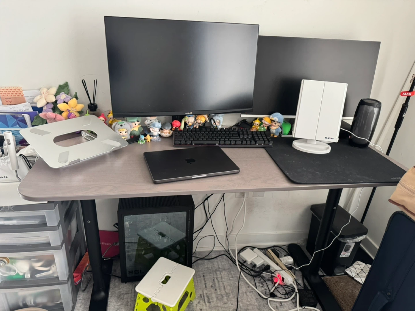 Adjustable Standing Desk - photo 4