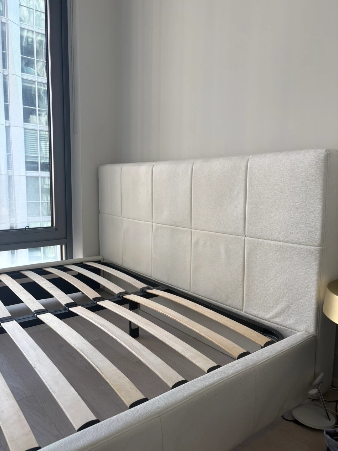 Structube VILLA bed frame (queen) - photo 3