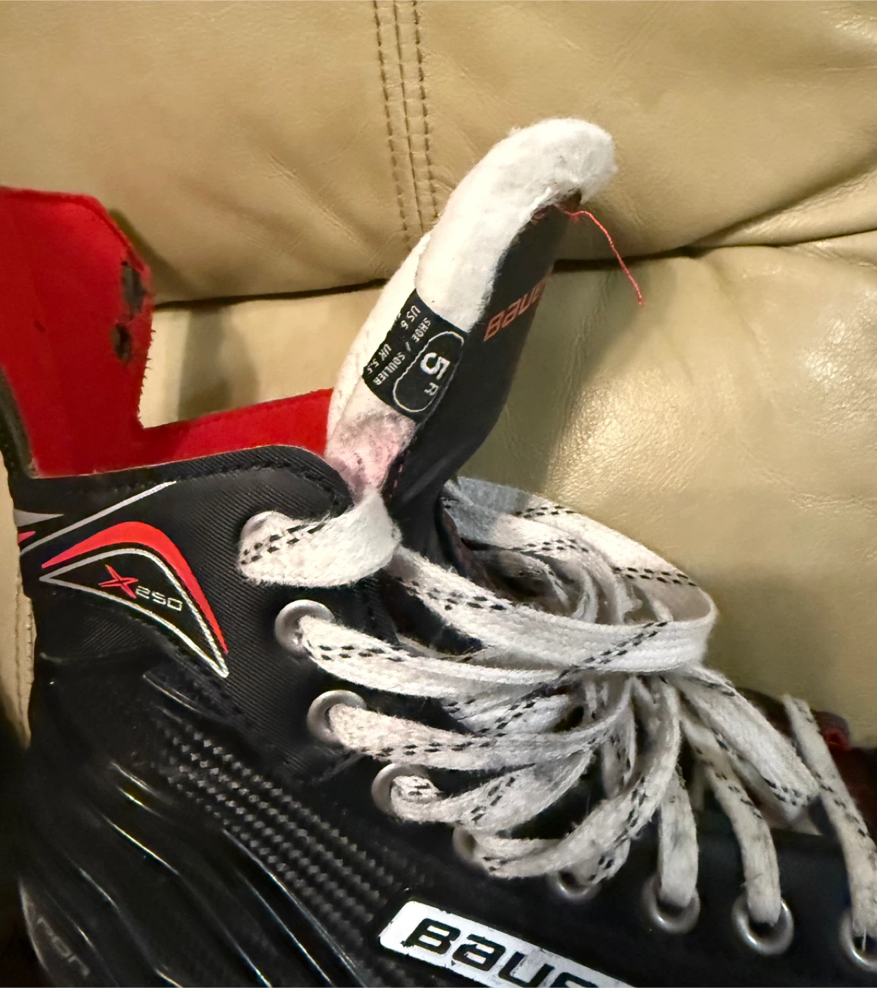 Bauer Vapor X250 Hockey Skates - Youth Size 5 - photo 5