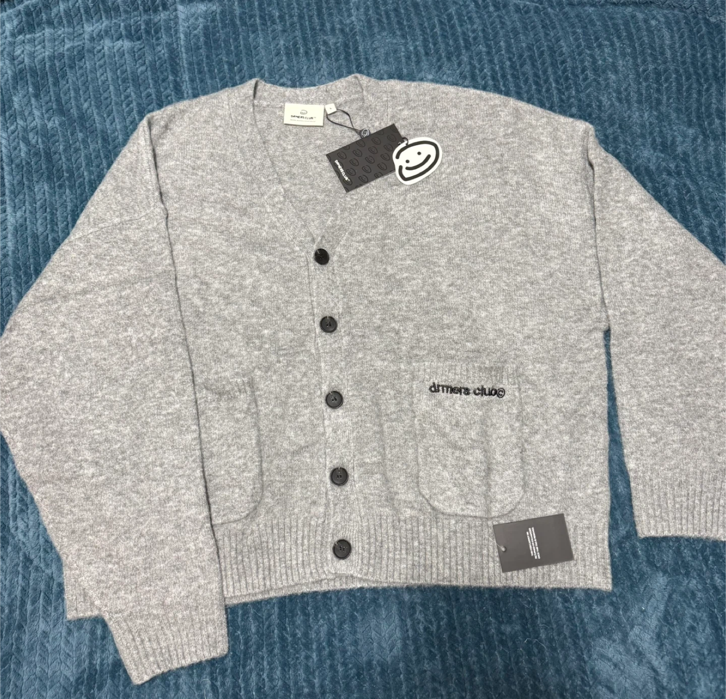 DRmers Club Grey V-Neck Cardigan Sweater - photo 2