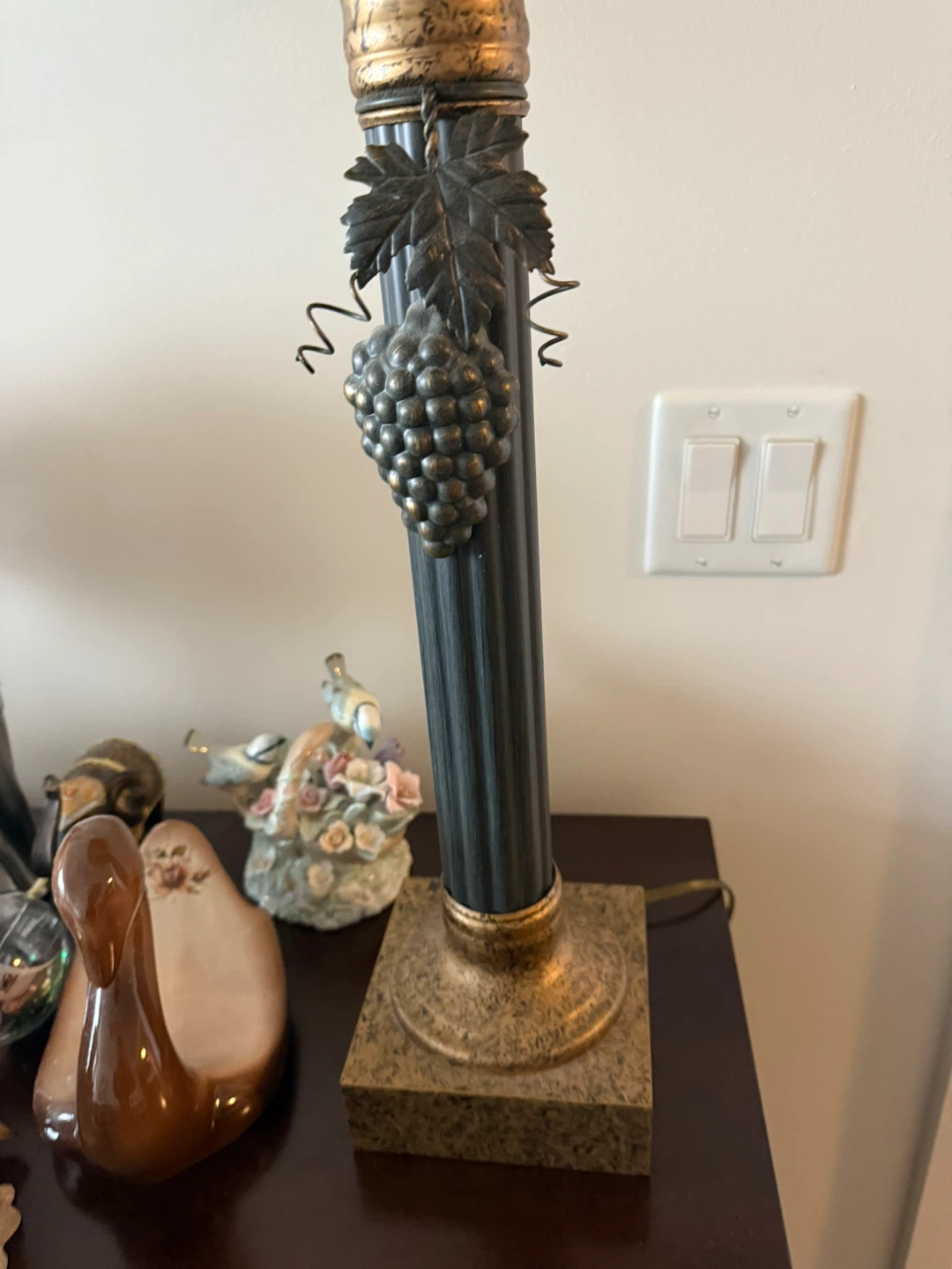 Decorative Table Lamp with Grapevine Accent
