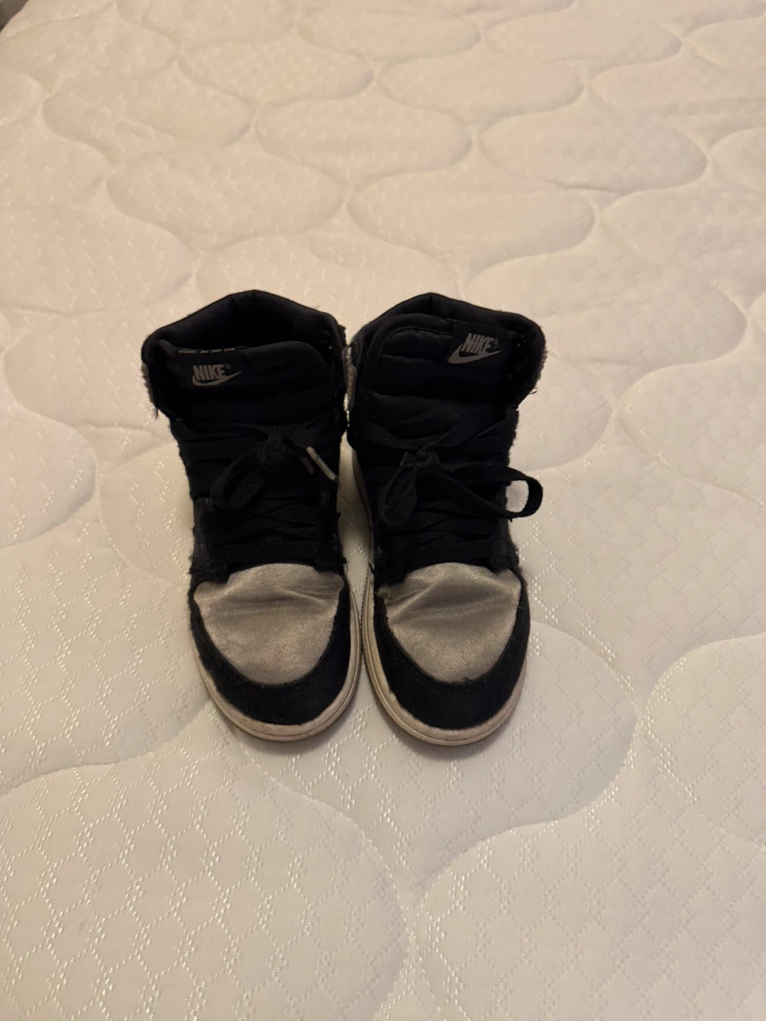 Nike Air Jordan 1 High Top Sneakers - photo 5