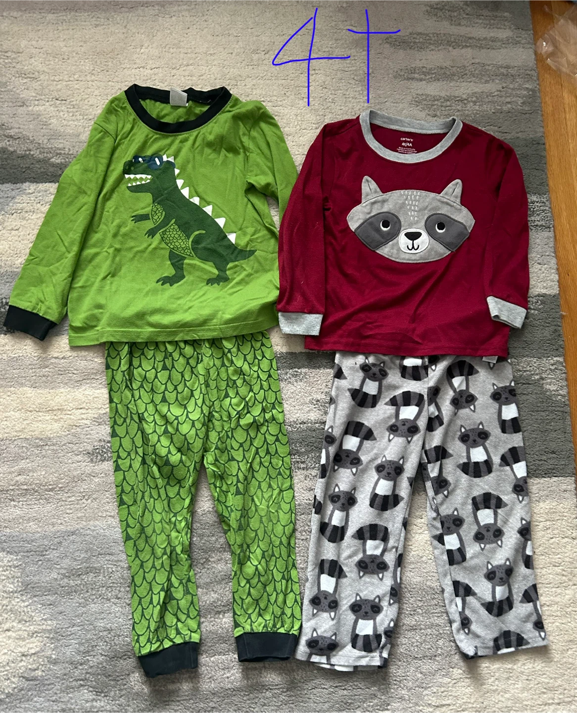 Carter's Kids Pajama Set Size 4T