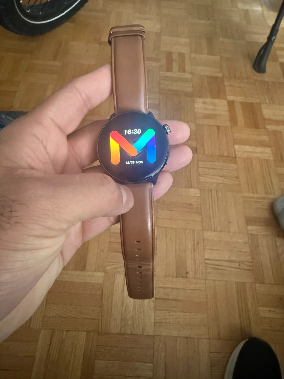 Smartwatch with Brown Leather Strap