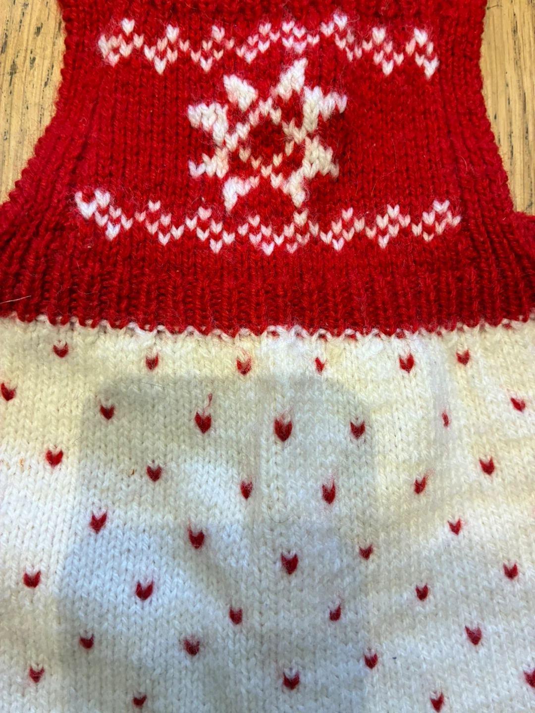 Baby Knit Overalls White Red Hearts - 12-18 months - photo 3