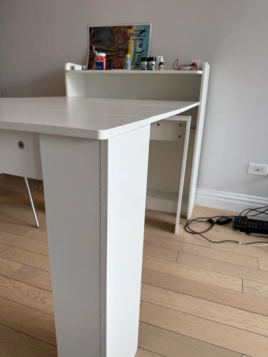 Extendable White Table with Shelf - photo 3