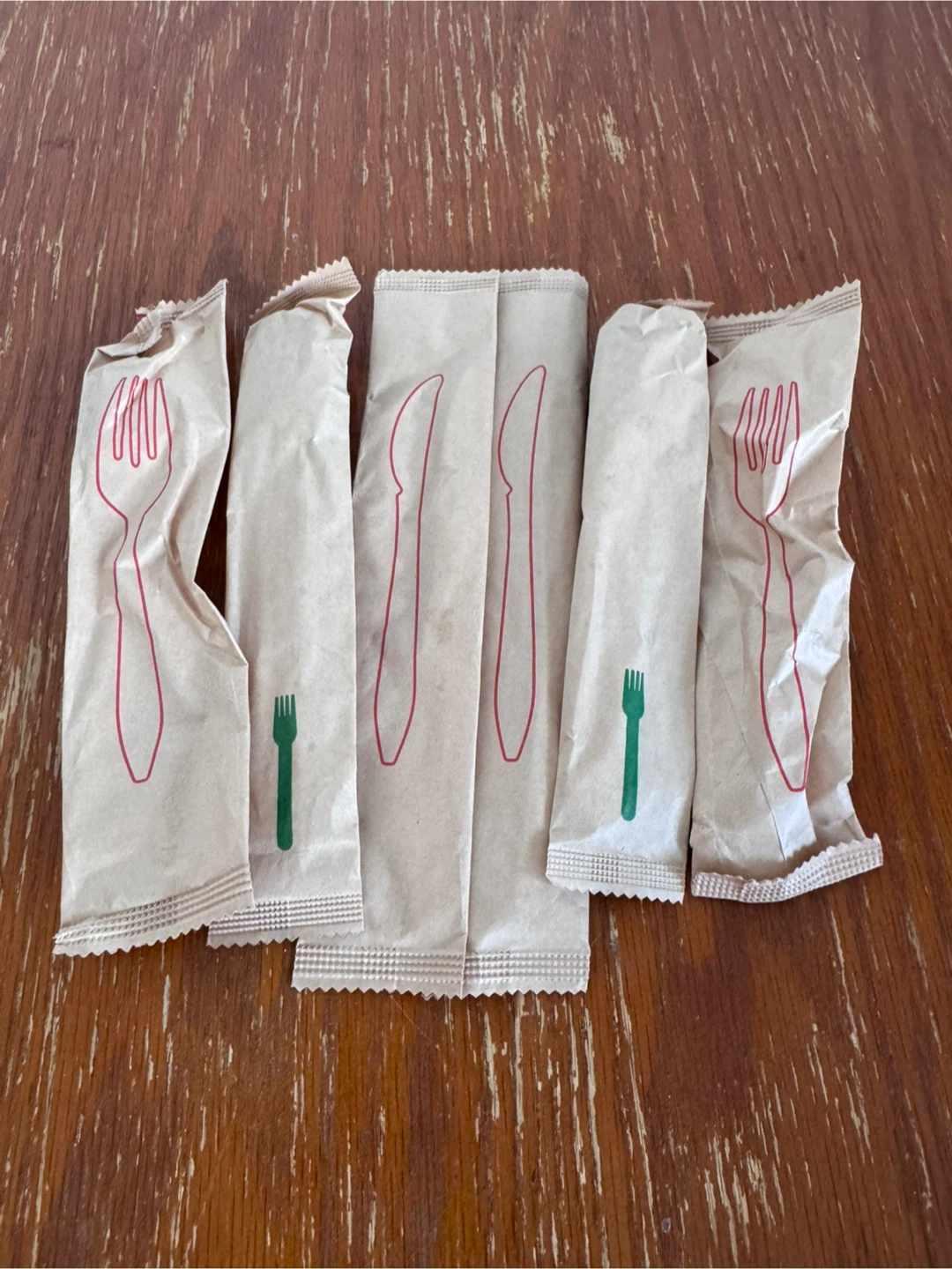 Disposable Cutlery Set (Forks and Knives)