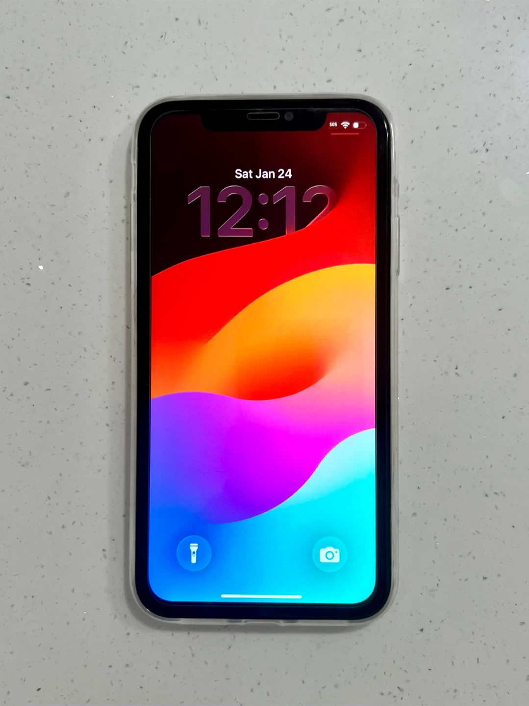iPhone 11 99% 128GB - White, Refurbished