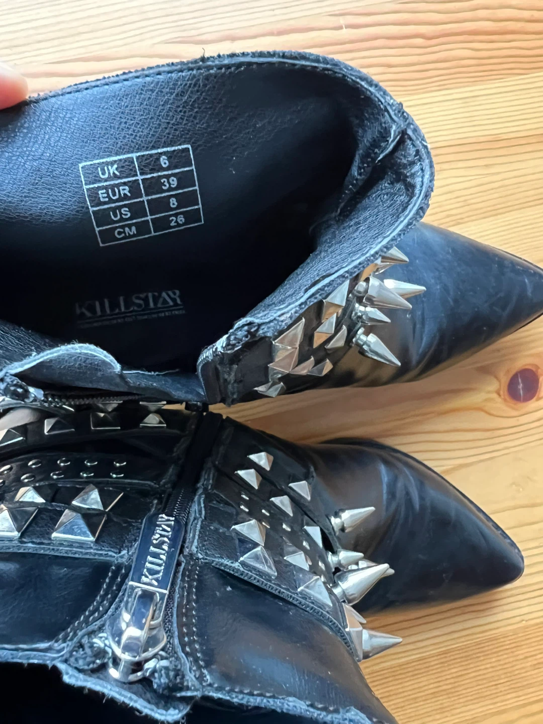 SIZE 8 - KILLSTAR STUDDED BOOTS - Spring Cleaning SALE ✈️ - photo 4