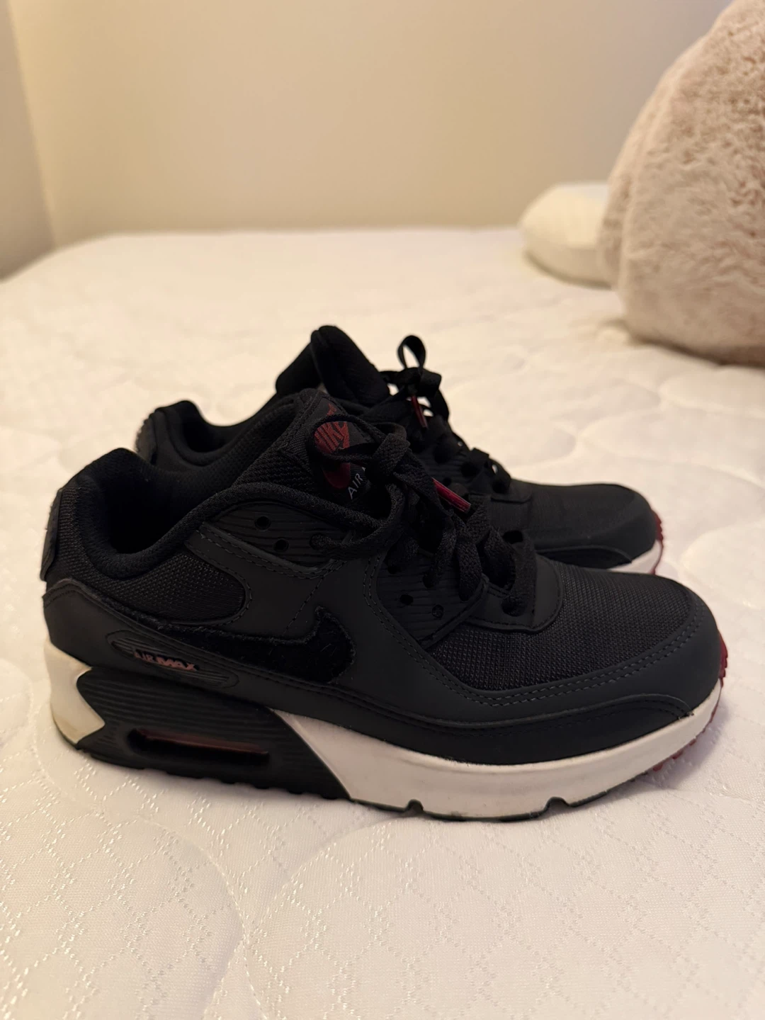 Nike Air Max 90 Shoes - Black & Red - photo 5