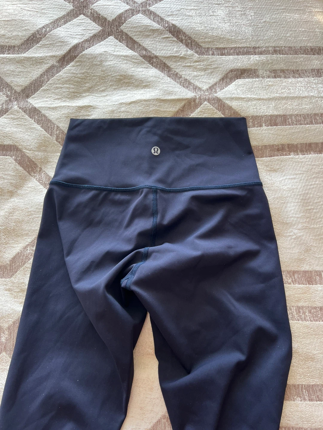 Lululemon high rise 17” Align crop - photo 3