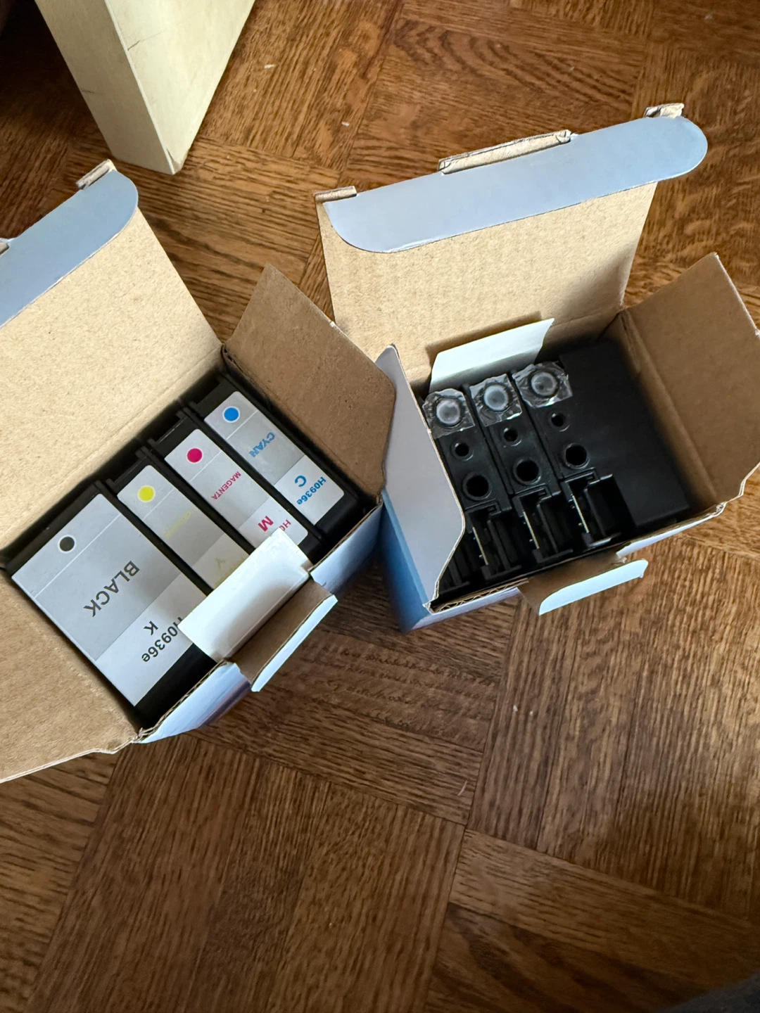 2x CMYK sets HP 936e Ink Cartridges