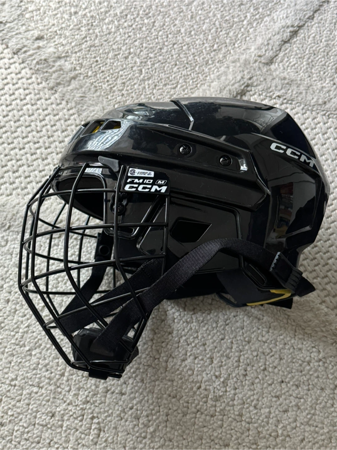CCM FM10 Hockey Helmet with Cage - photo 3
